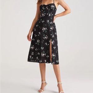 Sweet Pattern Floral Contour Strap Slit Midi Dress